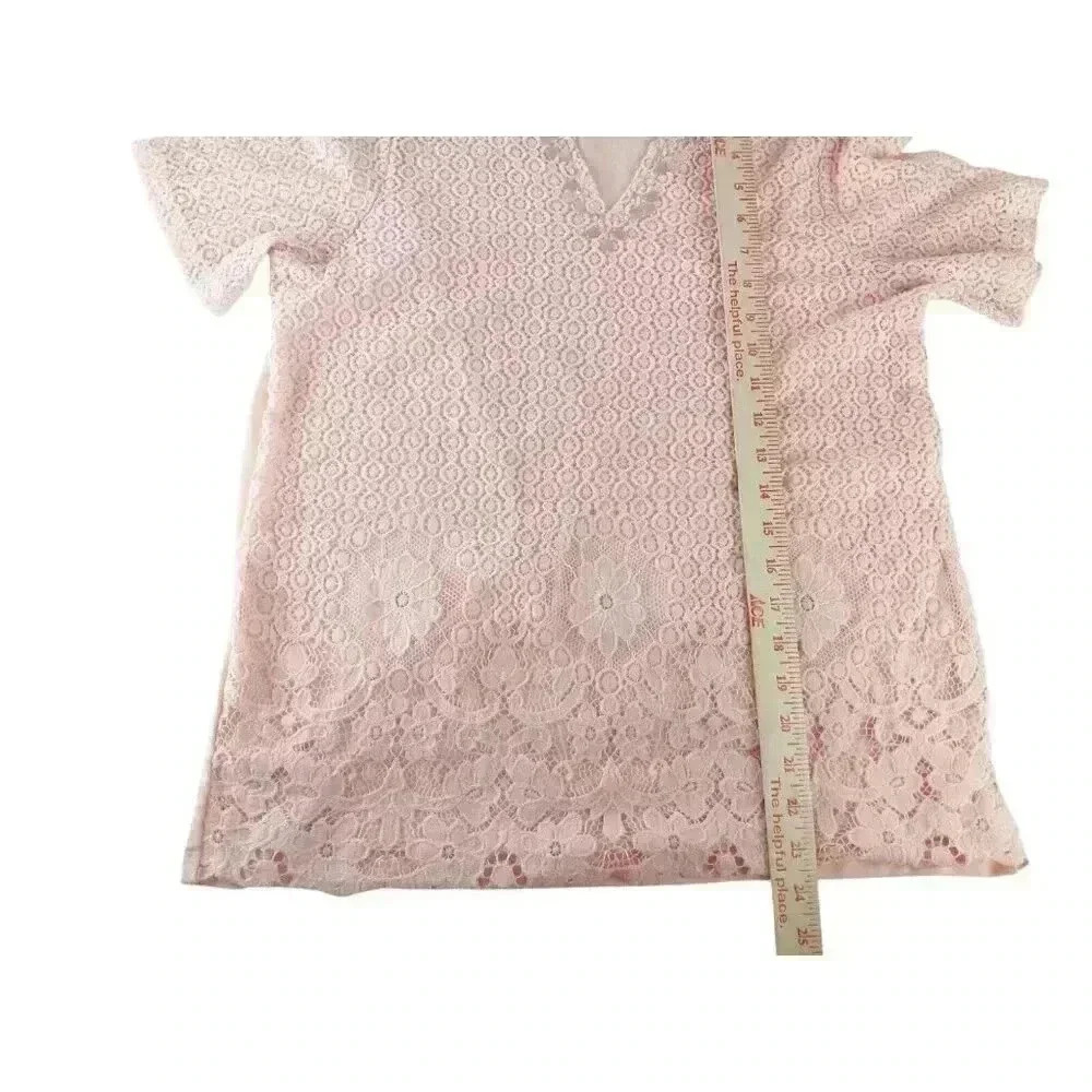 Alfred Dunner Women's Pink Coral  Lace Sequins Pullover V - Neck Top sz Medium - Picture 6 of 9
